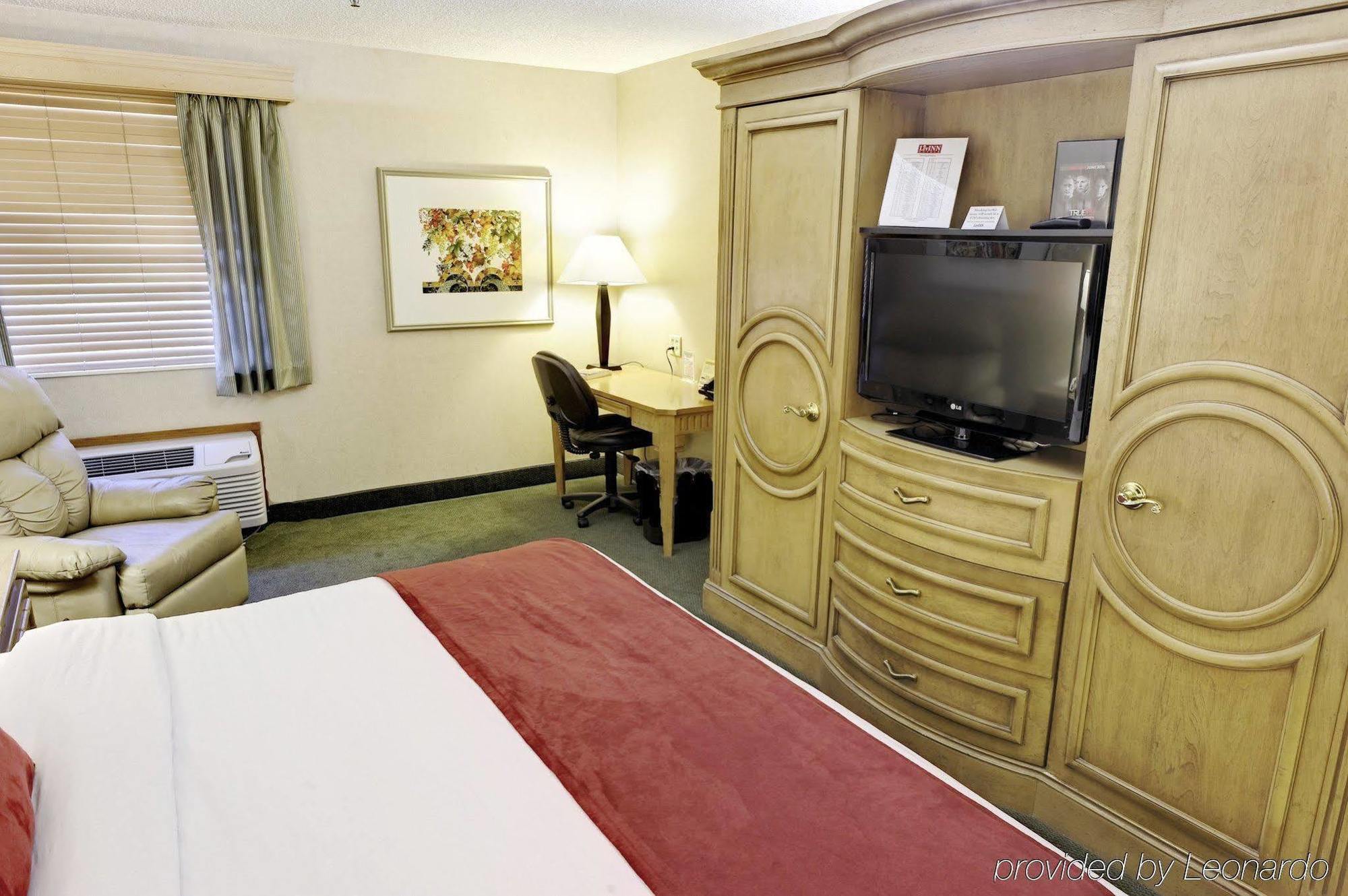 Livinn Hotel Cincinnati North/ Sharonville Eksteriør bilde
